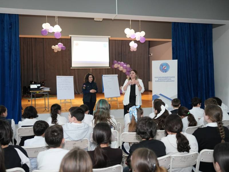 ფსიქოაქტიური ნივთიერებების ავადმოხმარების პრევენციის კამპანიის „მე მომავალში“ საინფორმაციო შეხვედრები აქტიურად გრძელდება